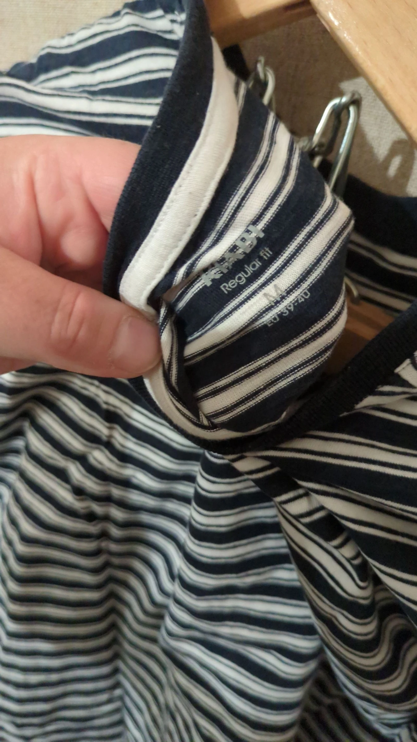 Lote de 4 camisetas verão masculinas tamanho M – photo 9